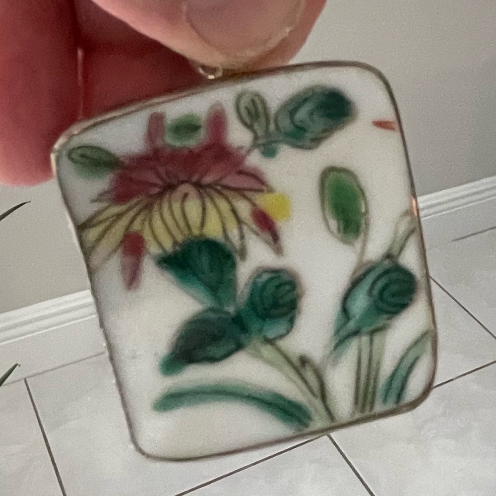 Vintage hand painted porcelain drop